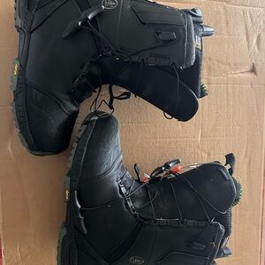 Burton Tourist sz 11 Black Snowboard Boots